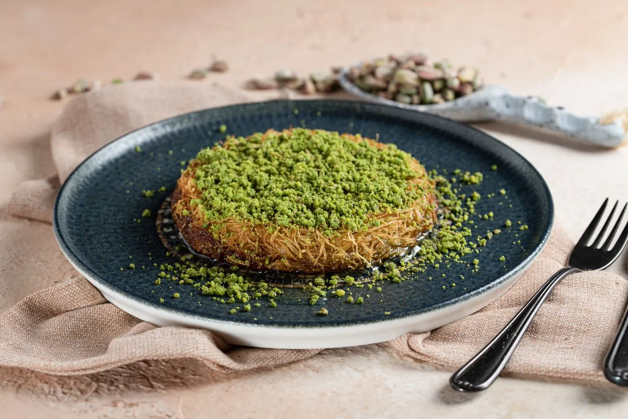 PISTACHIO KUNEFE