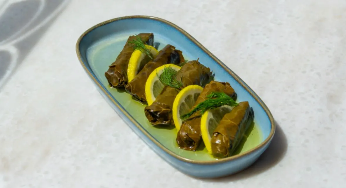 VINE LEAVES