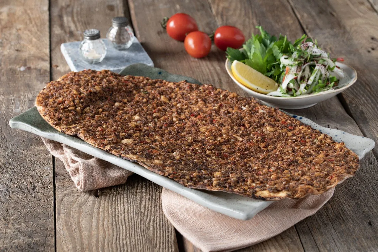 LAHMACUN WITH WALNUTS